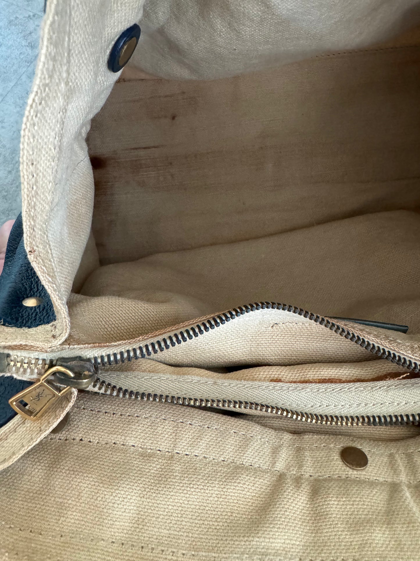 YSL Yves Saint Laurent Muse Two in Blue Nubuck Croc Embossed Small Size