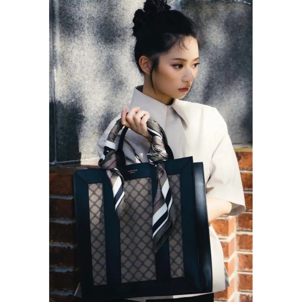 SHANGHAI TANG x Yuni Ahn North South Lattice Tote Bag