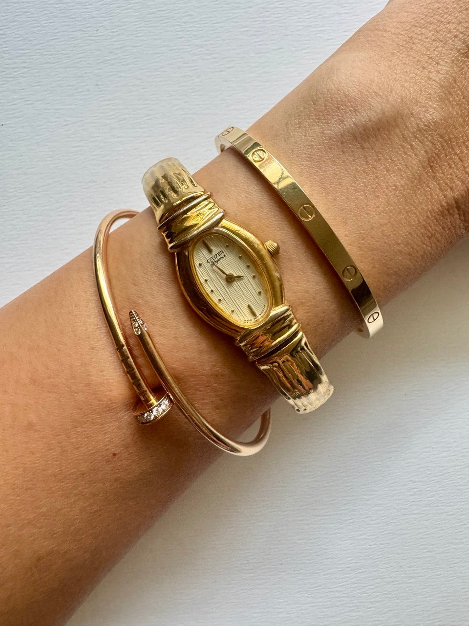 CITIZEN “The Empress” 1990s Gold-Tone Oval Face Quartz Bamboo Bangle Watch