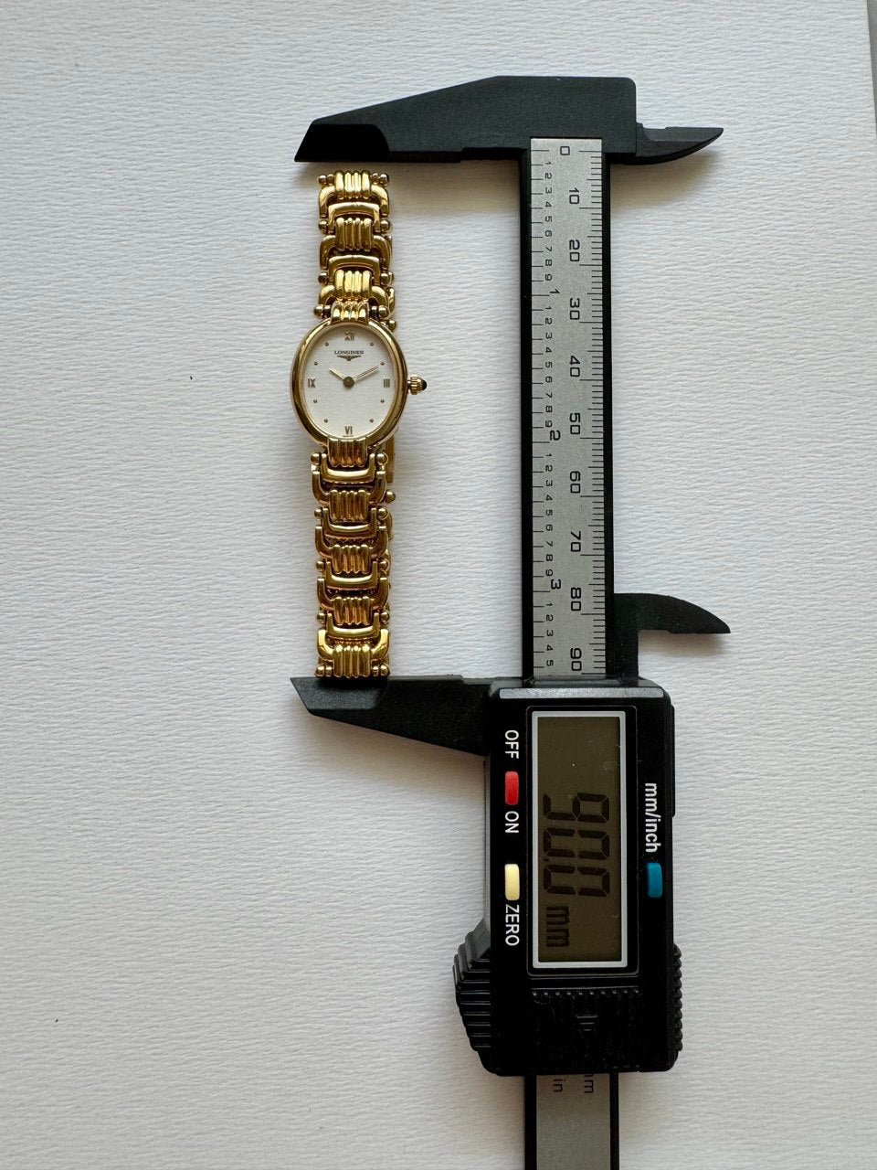 LONGINES Vintage Oval Gold Tone Mother of Pearl Ladies Wrist Watch