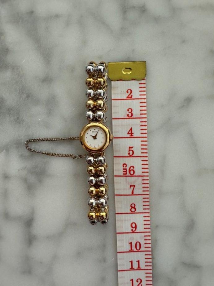 SEIKO Vintage 1990s Watch with Gold Tone and Steel Beaded Bracelet (Rare!)
