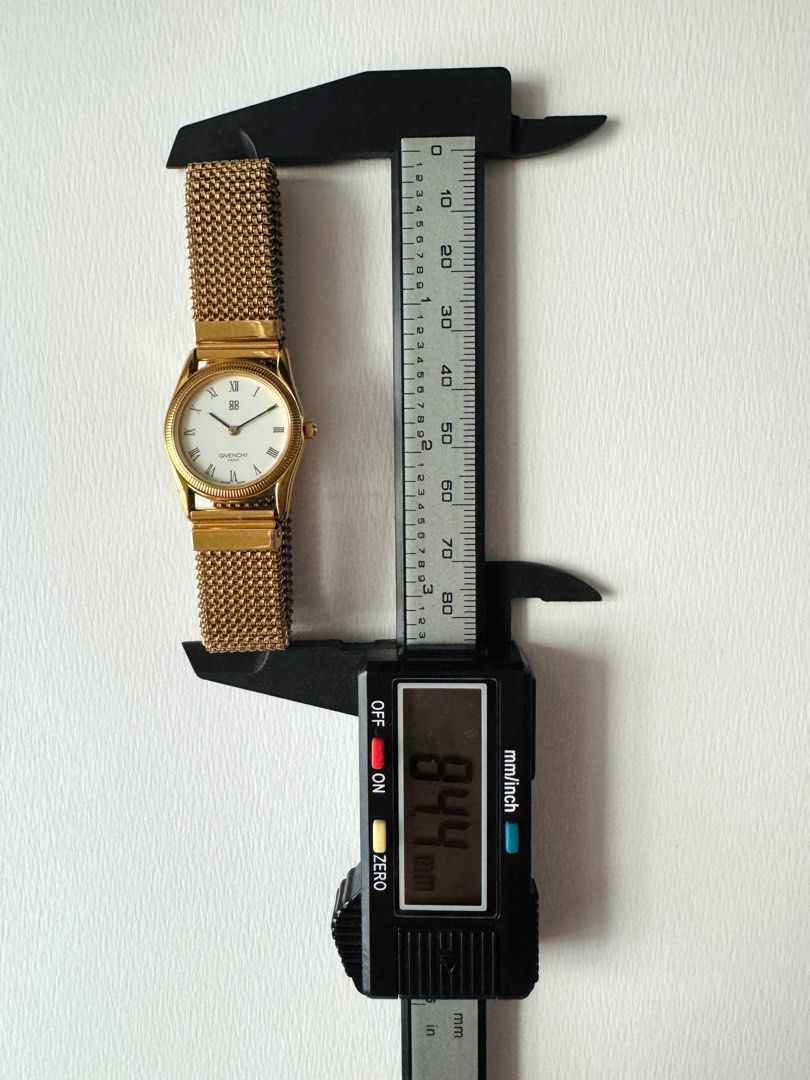 GIVENCHY Vintage Gold-Tone Mesh Bracelet Ladies Watch (Super RARE!)