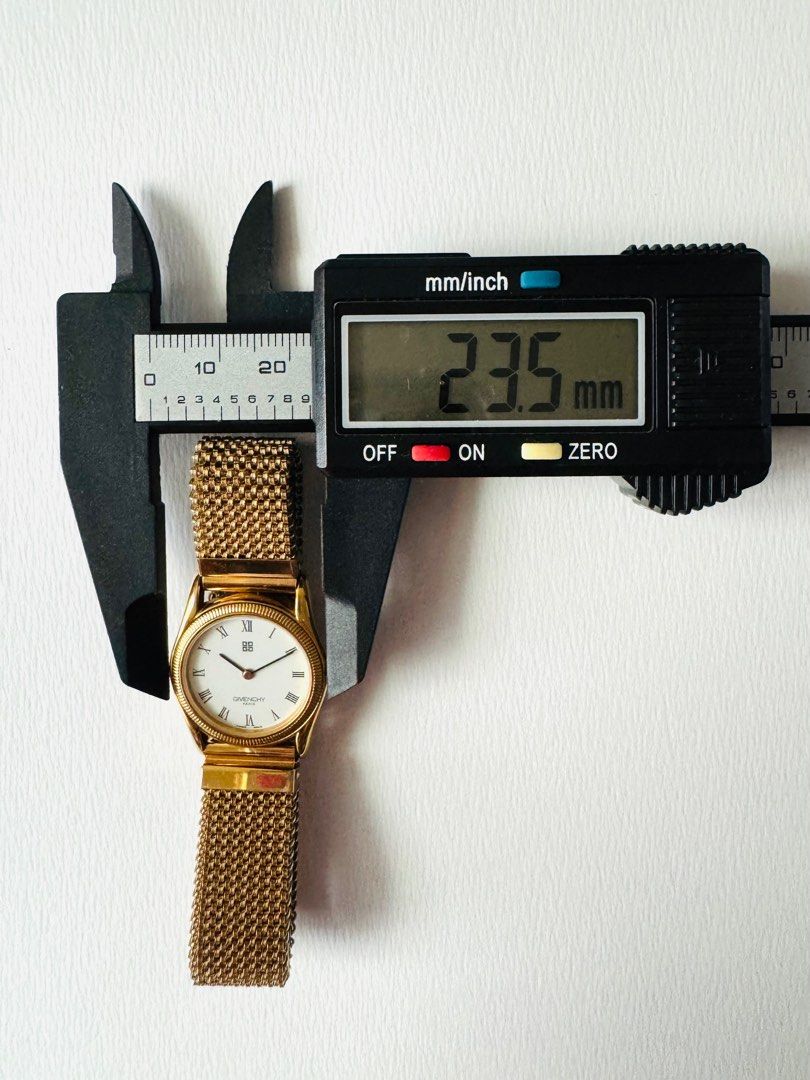 GIVENCHY Vintage Gold-Tone Mesh Bracelet Ladies Watch (Super RARE!)