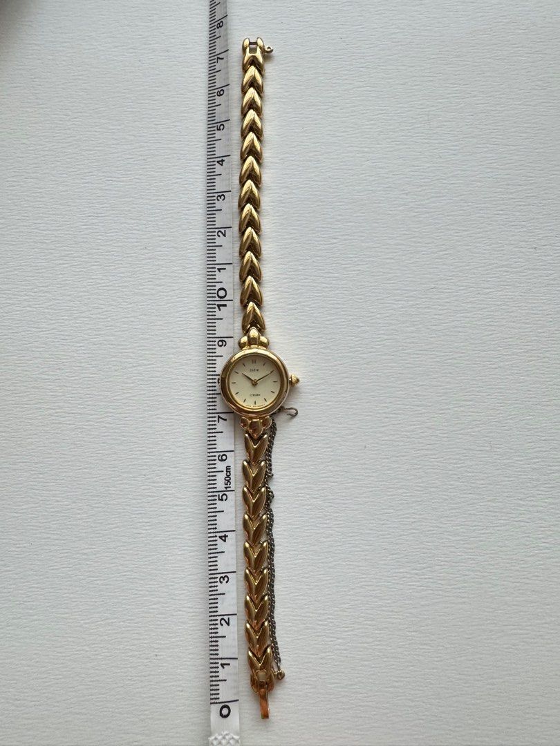 CITIZEN Chere Vintage Heart Bracelet Ladies Gold-tone Watch