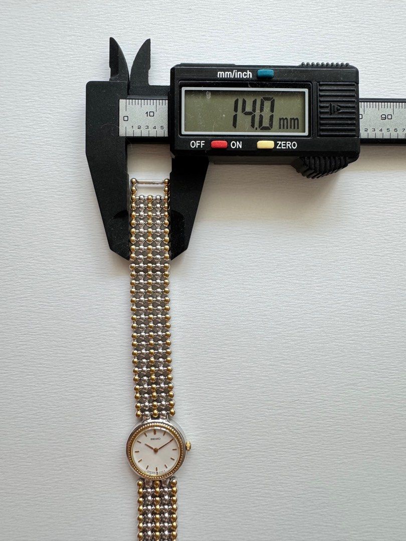Vintage SEIKO Two-tone Silver and Gold Beaded Ladies Wrist Watch