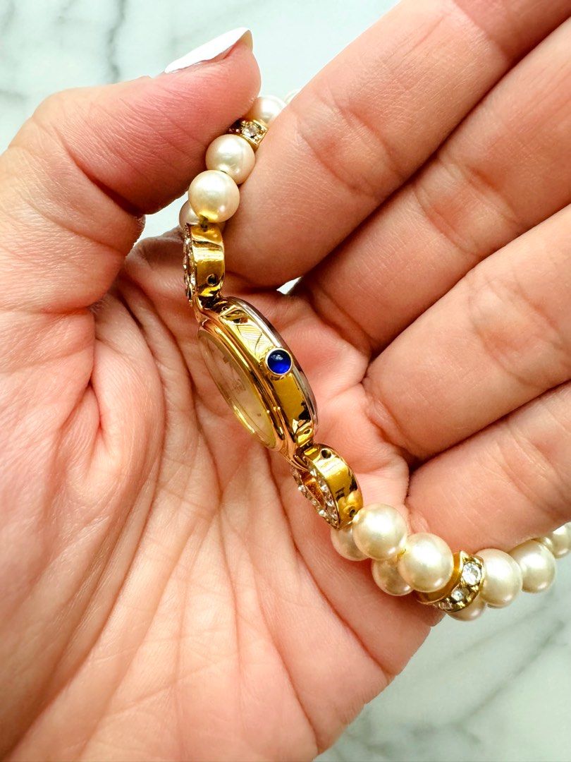 AVON 1990s Vintage Japan Pearl Heart Rhinestone Gold Tone Watch