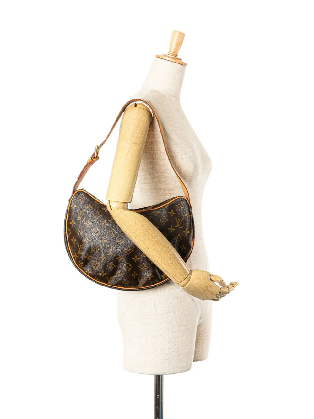 LOUIS VUITTON Monogram Croissant Hobo Bag in MM Size (2005 France Edition)