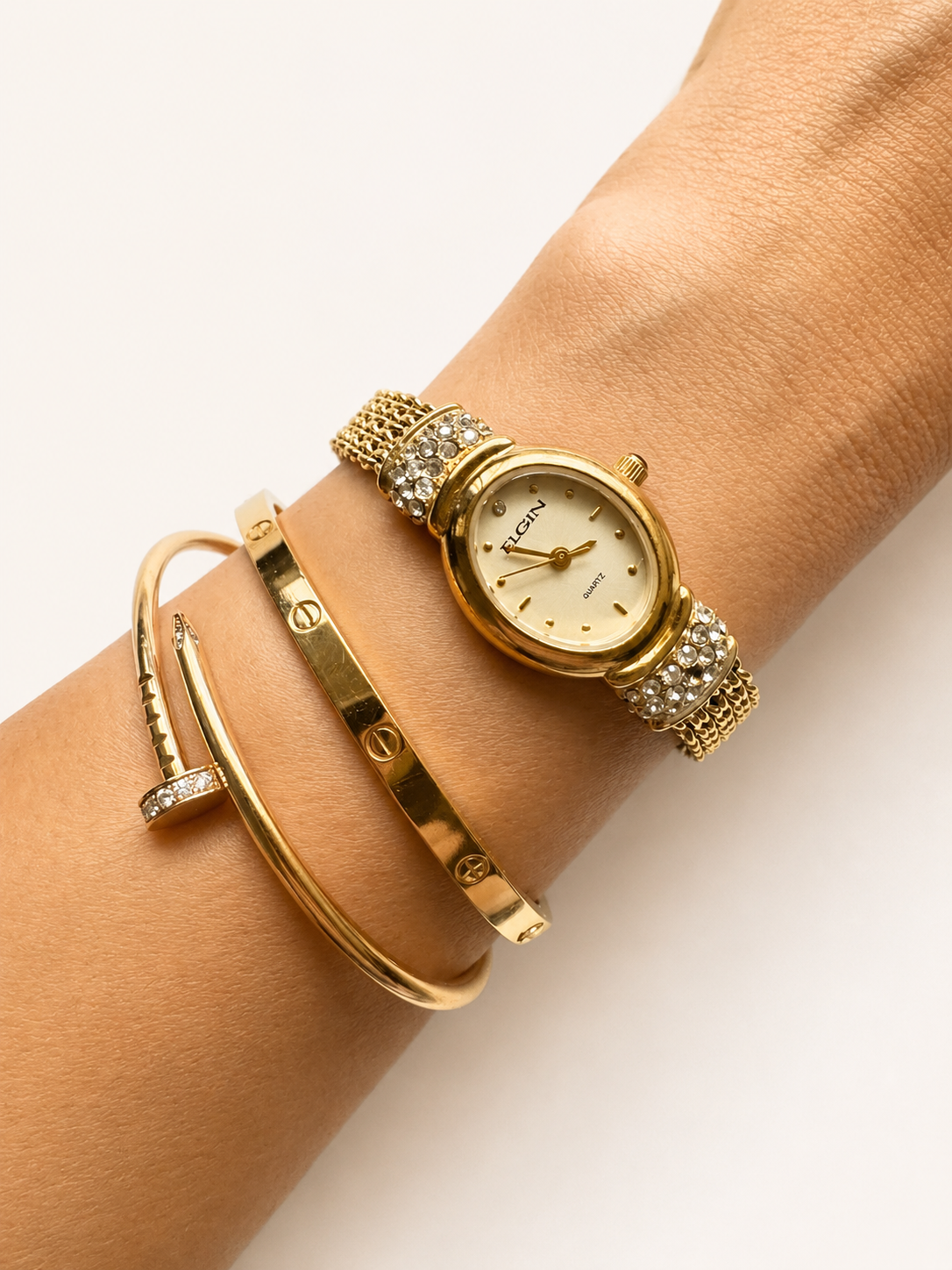 ELGIN “The Starlet” 1990s Gold-Tone Mesh Diamond-Accented Oval Face Quartz Bracelet Watch