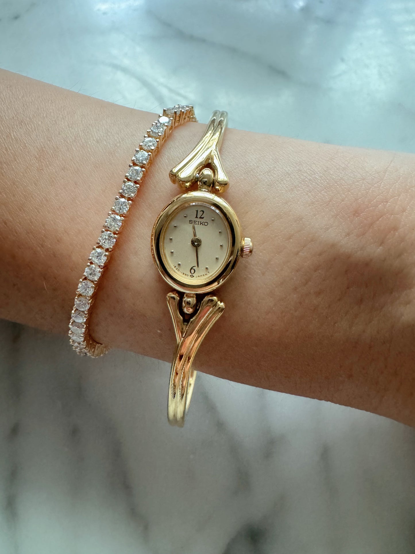 SEIKO Dainty 1990s Gold-Plated Wish Bone Ladies Quartz Watch With Semi Bangle Bracelet