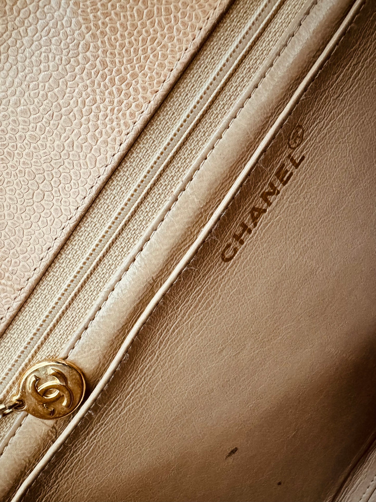 CHANEL 1994 - 1996 Vintage Beige Caviar Vertical Classic Flap Jumbo Bag with 24K Gold Hardware