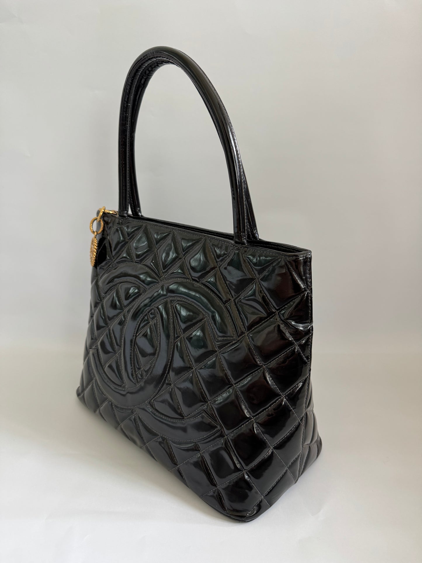 CHANEL Black Patent Medallion Top Handle Tote Bag (2003)