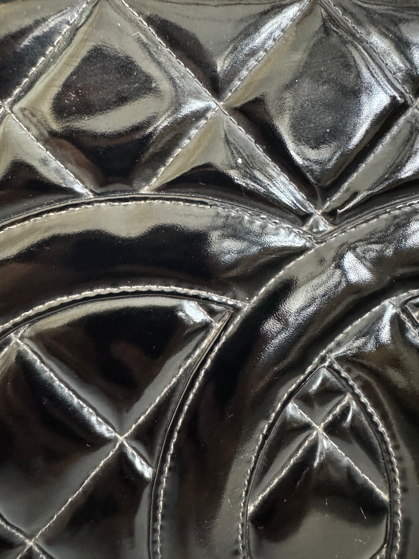 CHANEL Black Patent Medallion Top Handle Tote Bag (2003)