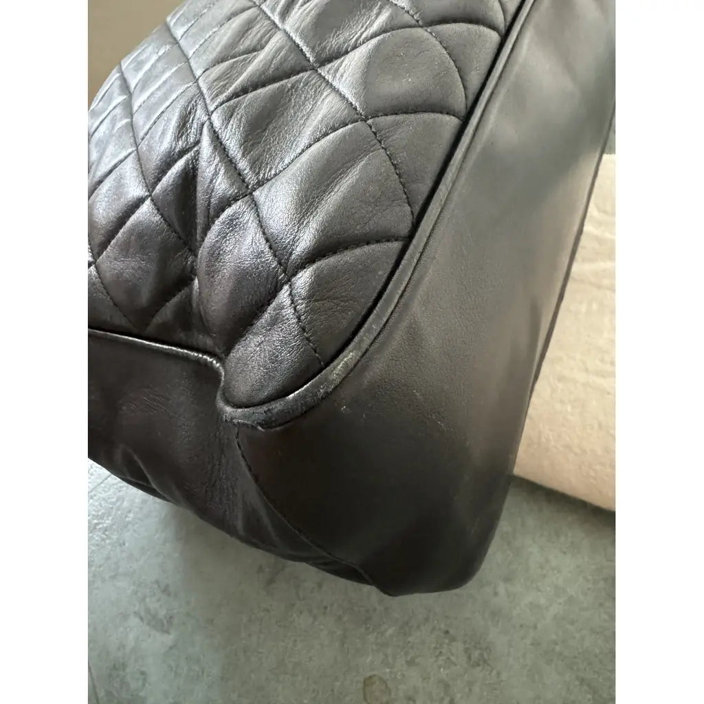 CHANEL Vintage CC Chain Lambskin Tote Bag