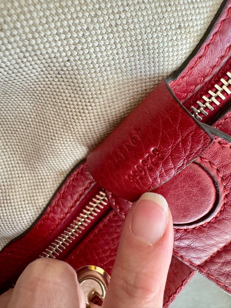 GUCCI Bamboo Handle Large Shopper Top Handle Tote with Crossbody Strap in Burgundy Cowhide