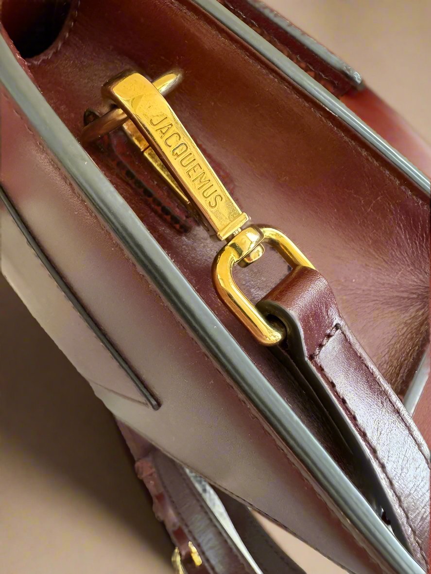 JACQUEMUS Le Grand Bambino Crossbody Bag in Brown Calf Leather