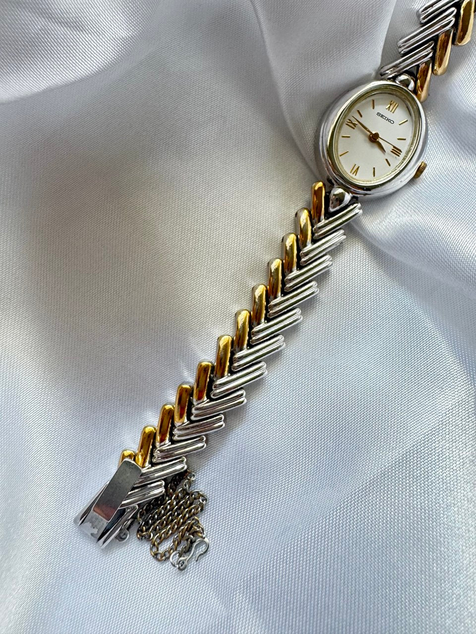 SEIKO Chevron Muse Two-Tone Oval Ladies Quartz Watch