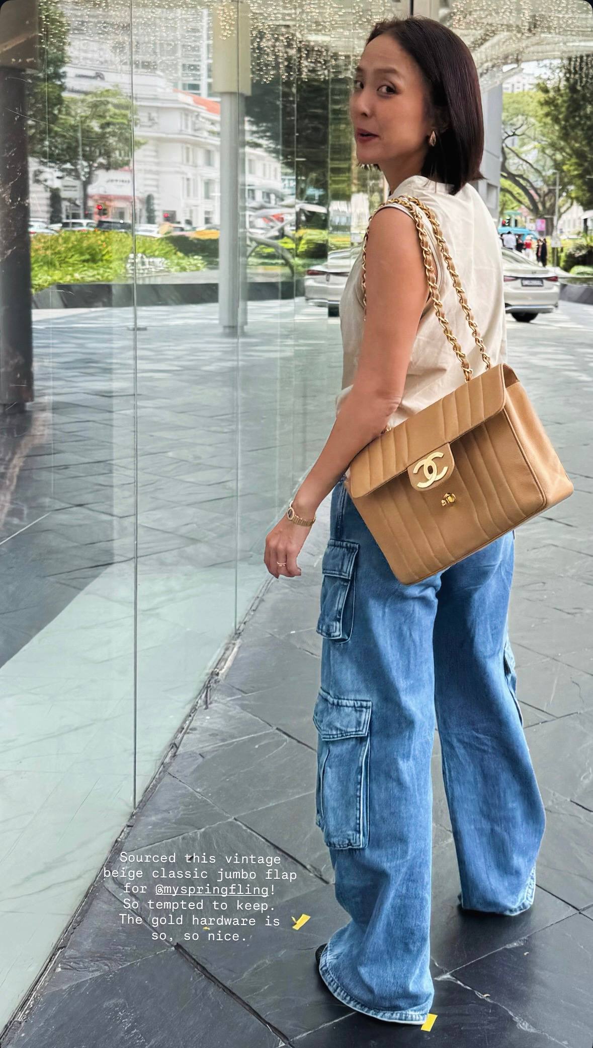 CHANEL 1994 - 1996 Vintage Beige Caviar Vertical Classic Flap Jumbo Bag with 24K Gold Hardware