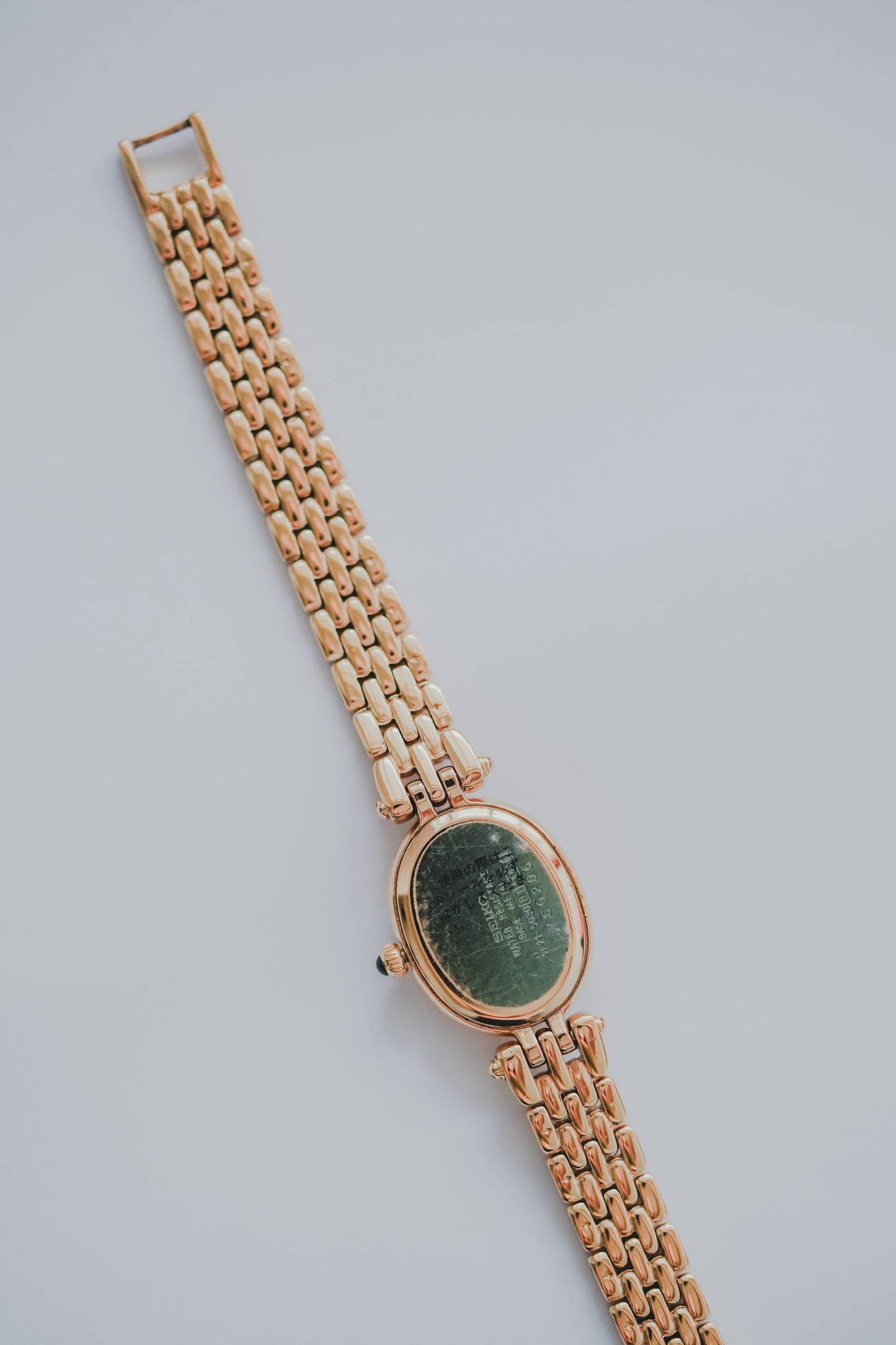 Seiko Exceline caseback engraving Japan domestic model Seiko ladies quartz watch