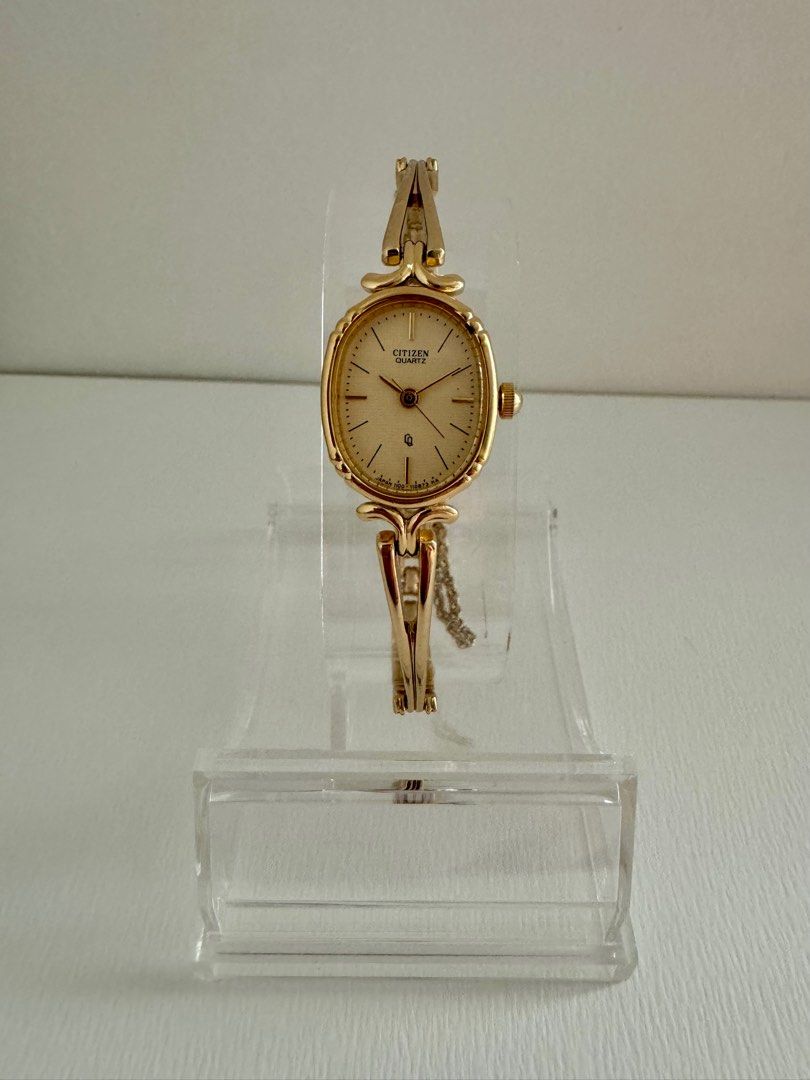 CITIZEN Gold Oval Dial Ladies Wrist Watch (Vintage)