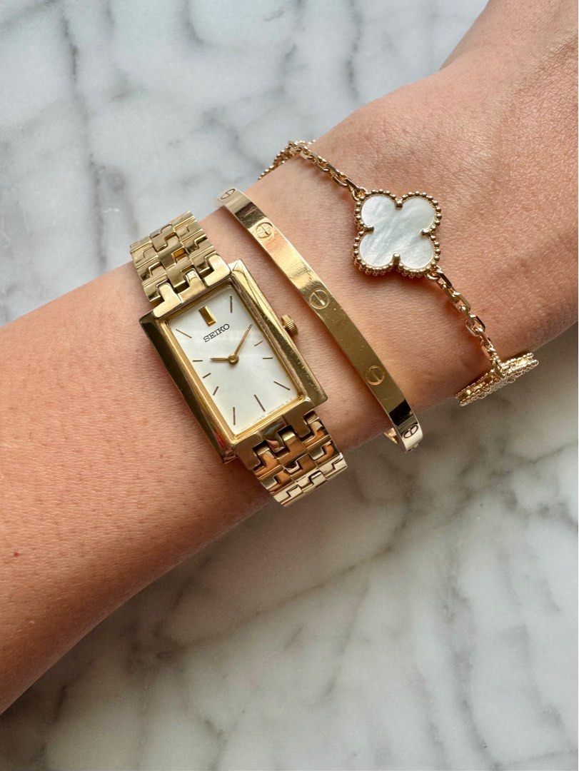 SEIKO 1990s Vintage Quartz Ladies Champagne Gold Toned Rectangular Dial Stainless Steel Watch